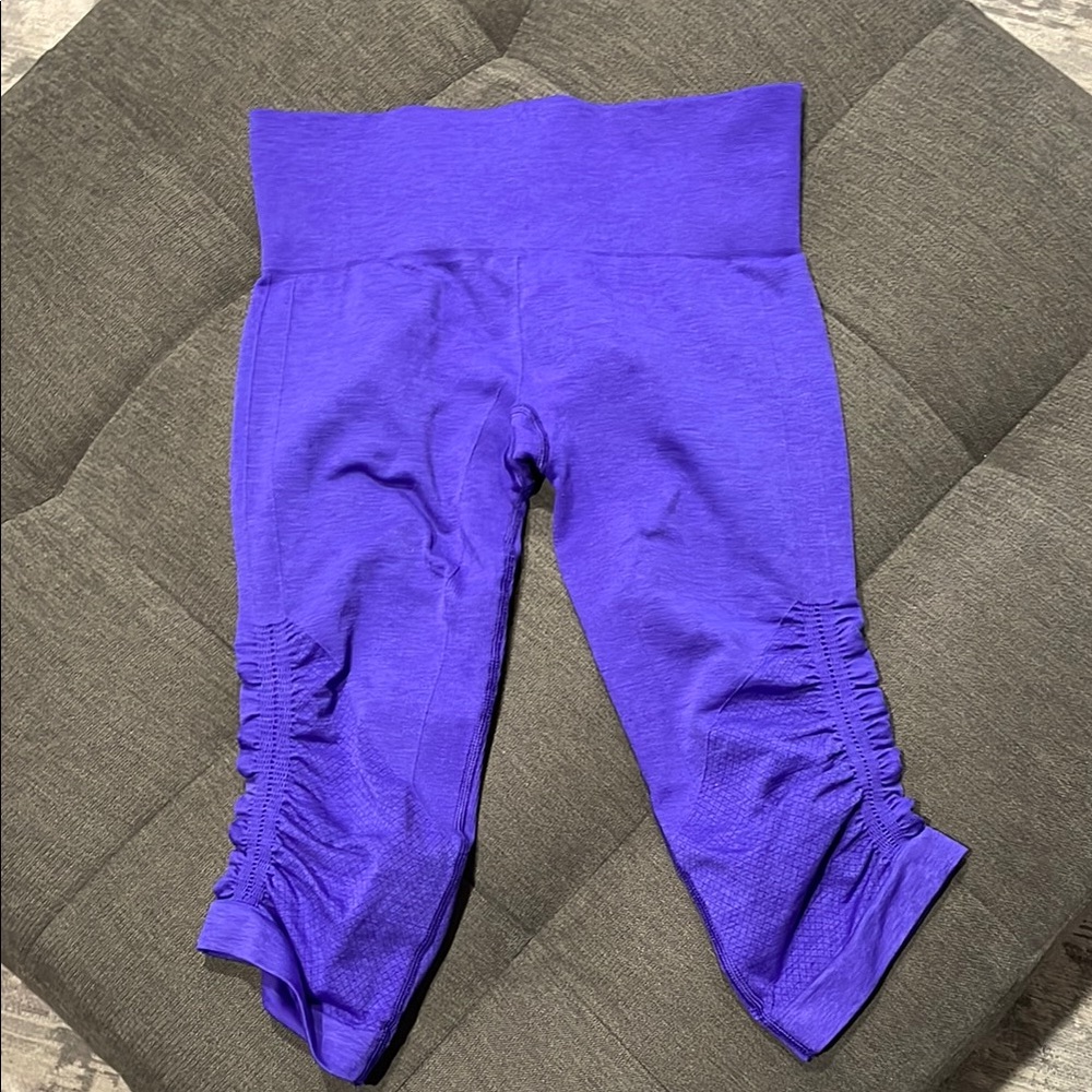 Women’s Lululemon Athletica Purple Yoga Leggings Size 6